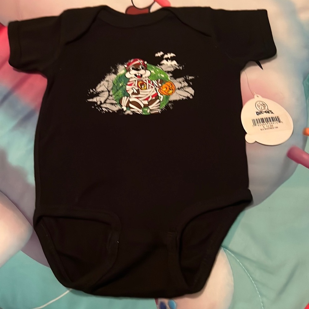 Bucees halloween onesie
